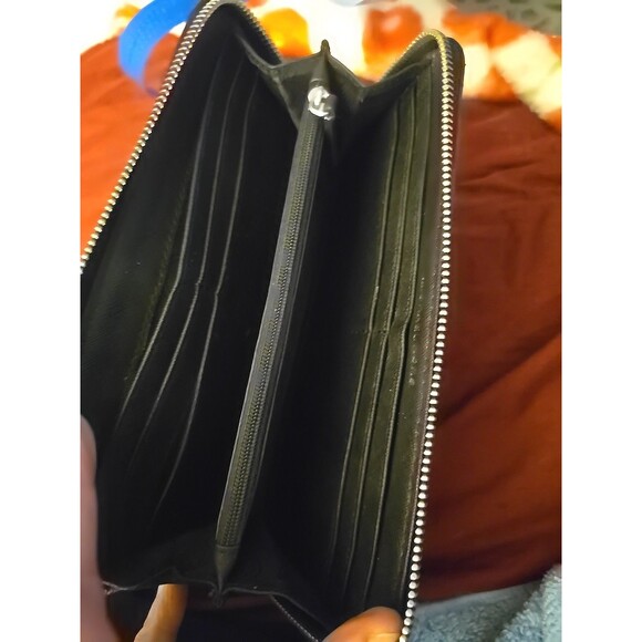 Michael Kors Jet Set Continental Travel Clutch - Black, Large - Picture 5 of 6